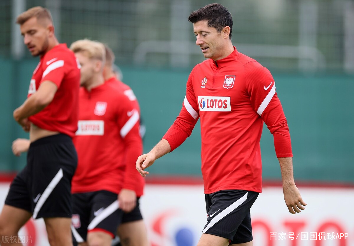 澳大利亚队遭遇挑战，英格兰全力守护主场(澳大利亚队遭遇挑战,英格兰全力守护主场球员)