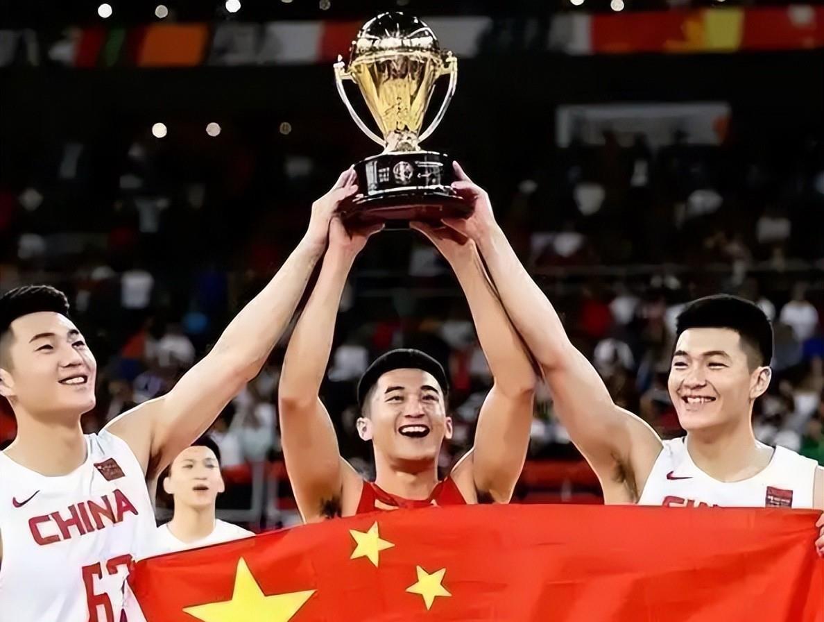 黑山队惊险晋级！男篮获得宝贵胜利的简单介绍