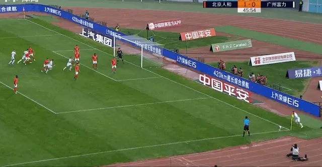 包含富力客场取胜，成功避开保级区，危机暂时解除的词条