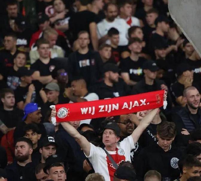 阿贾克斯出局，意大利球队晋级下一轮的简单介绍