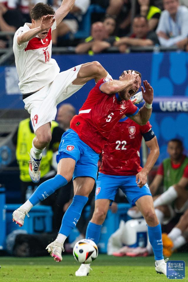 IM电竞APP-包含捷克队险胜马耳他，赛场气氛一片热烈的词条