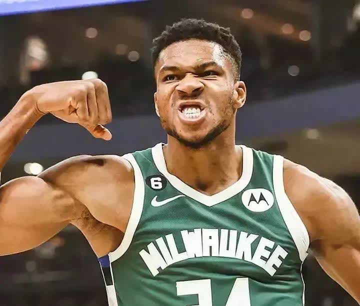 雄鹿大胜独行侠，字母哥强势领袖球队(雄鹿大胜独行侠,字母哥强势领袖球队怎么样了)