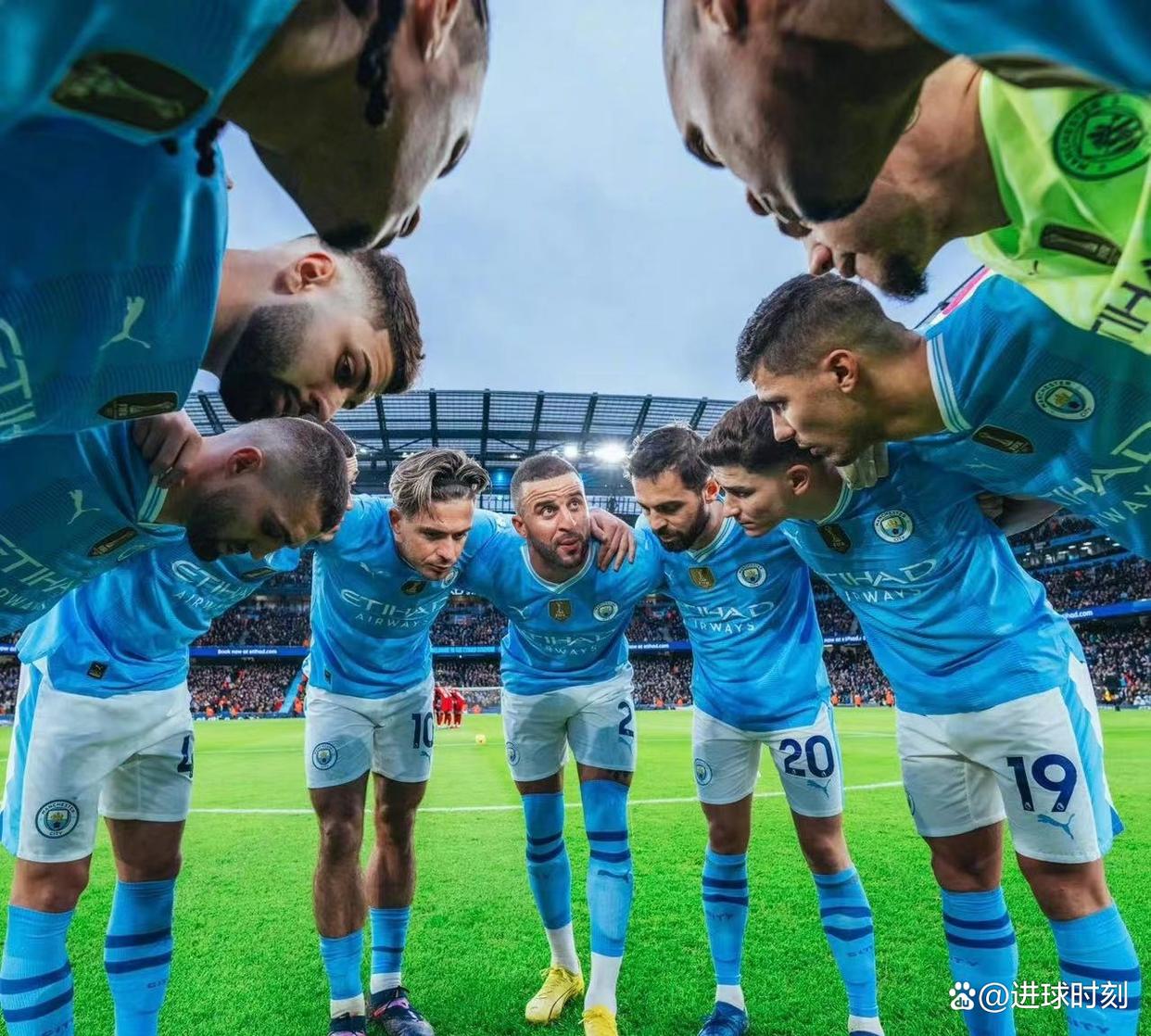 包含曼城挑战AC米兰，英意之间的交锋注定激情澎湃的词条